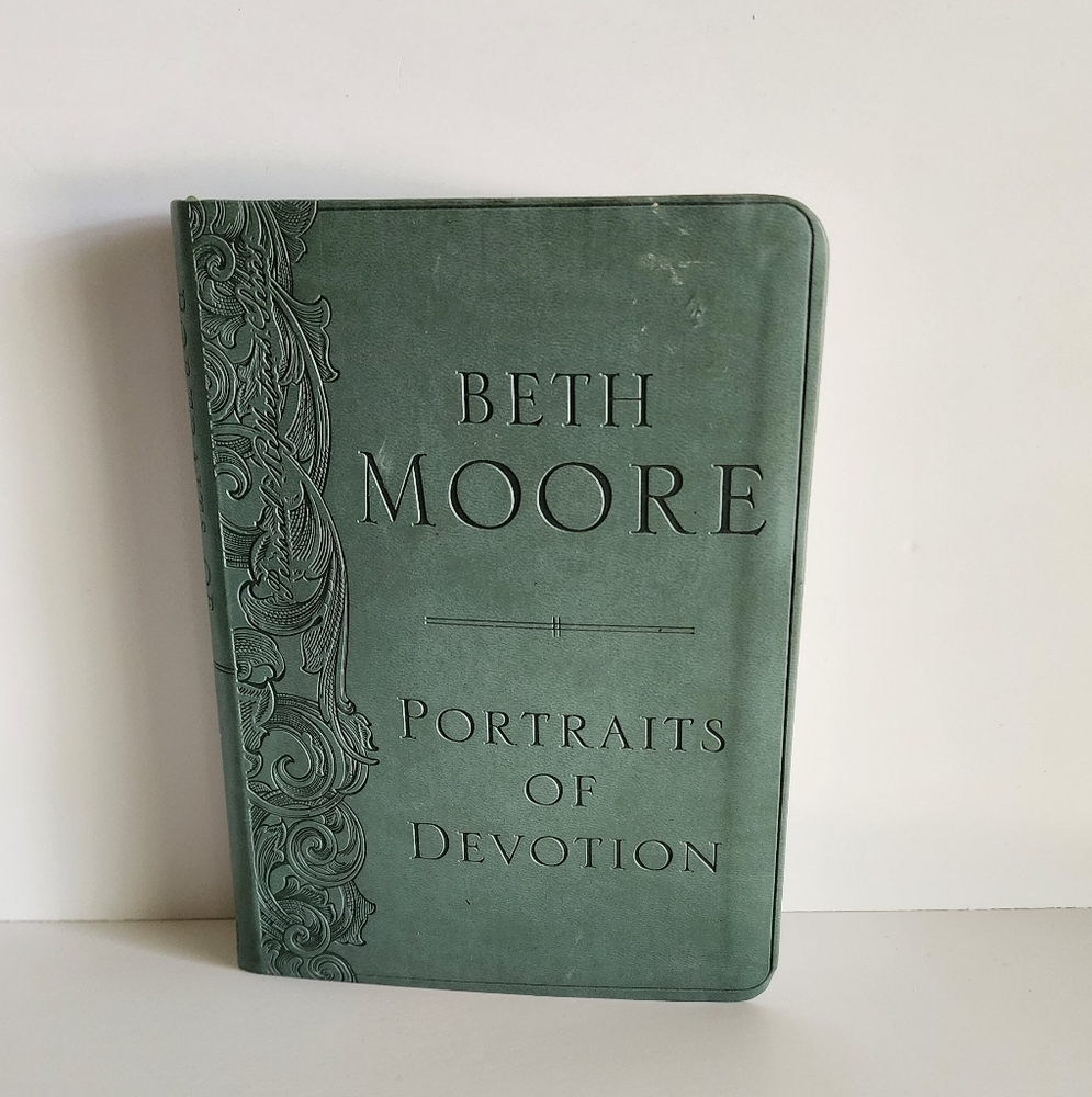 Portraits Of Devotion Soft Leather Book By Beth Moore